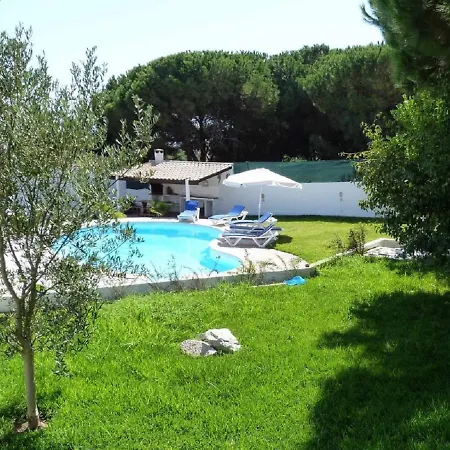 Charneca Villa
