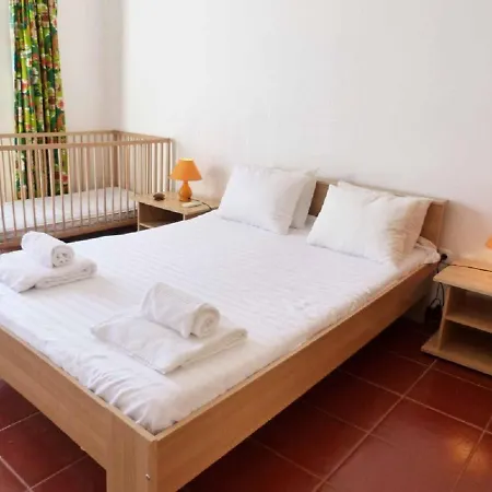 Charneca Villa